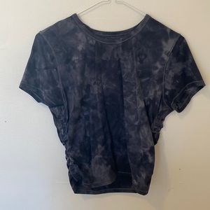 Lululemon cropped t-shirt, diamond dye